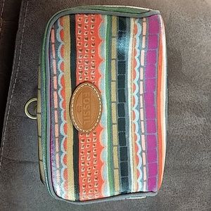 Fossil clutch